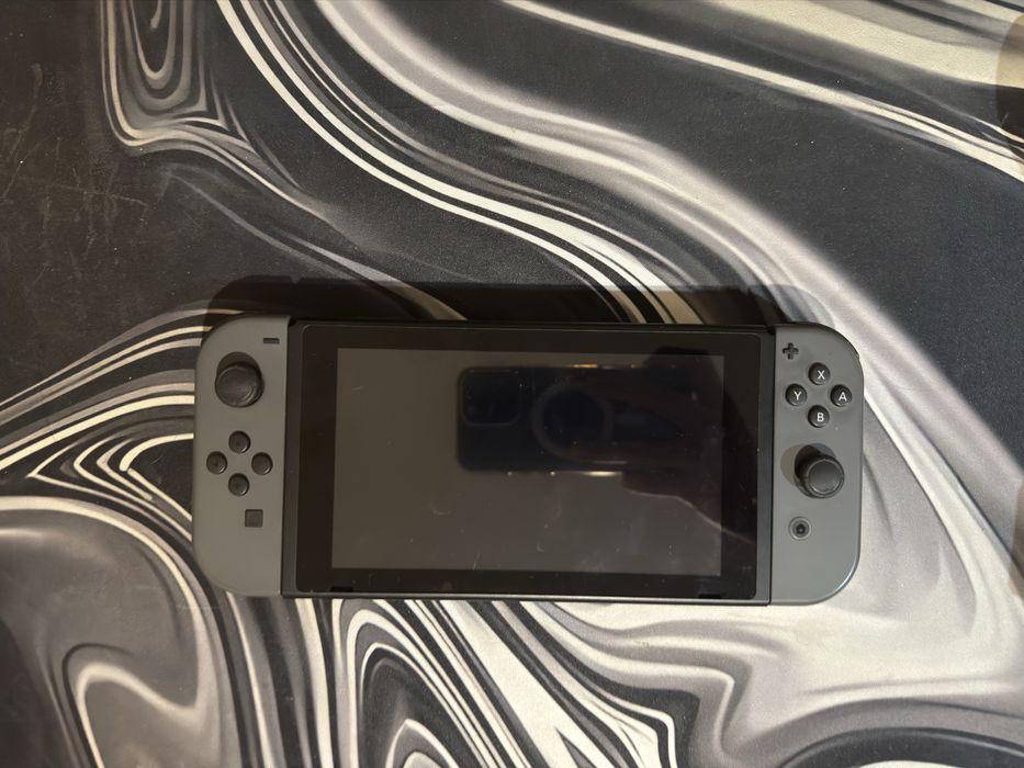 СРОЧНО| Nintendo Switch v2 + 3 картриджа