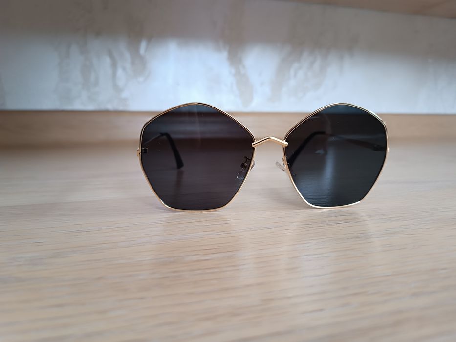 Дамски слънчеви очила