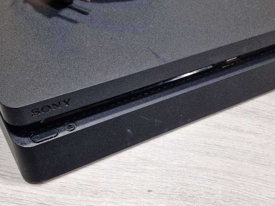 PS4 Slim 500gb без джойстик