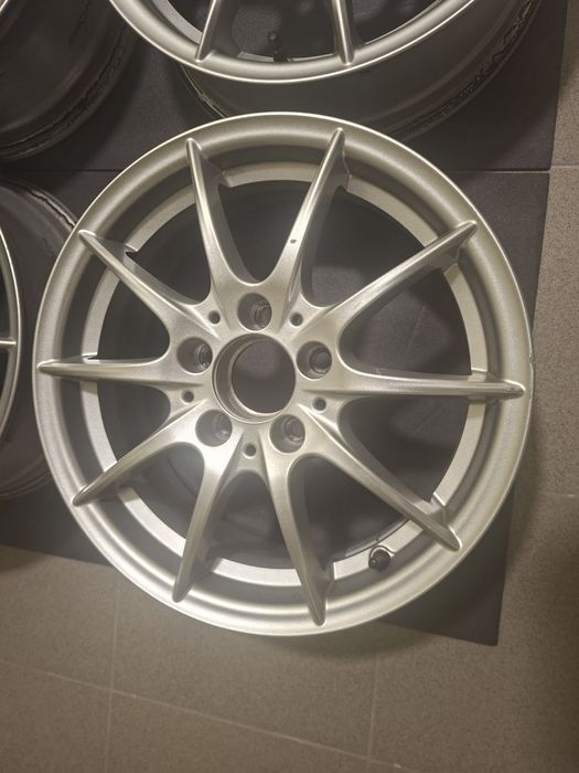 16" Mercedes A w169 / B w245, w246 / Vito / Viano Оригинални джанти