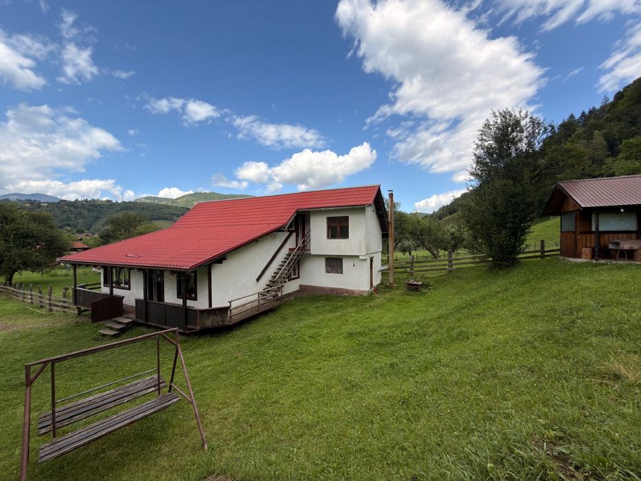 Cazare la munte | Moieciu | Cabana 5 camere, băi proprii, grătar, parcare
