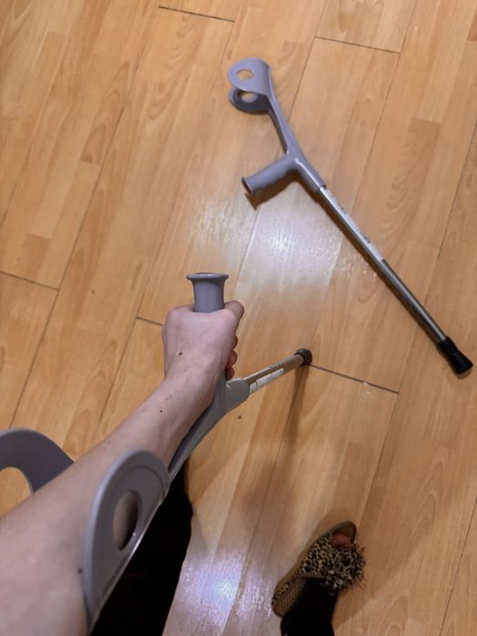 Костыль(балдақ) продам