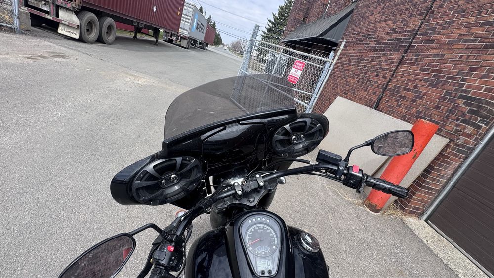 Suzuki boulevard C90