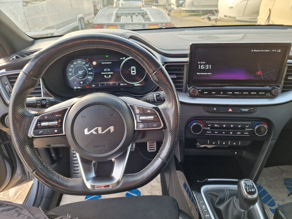 KIA PROCEED  GT LINE  Бартер за каравана или кемпер