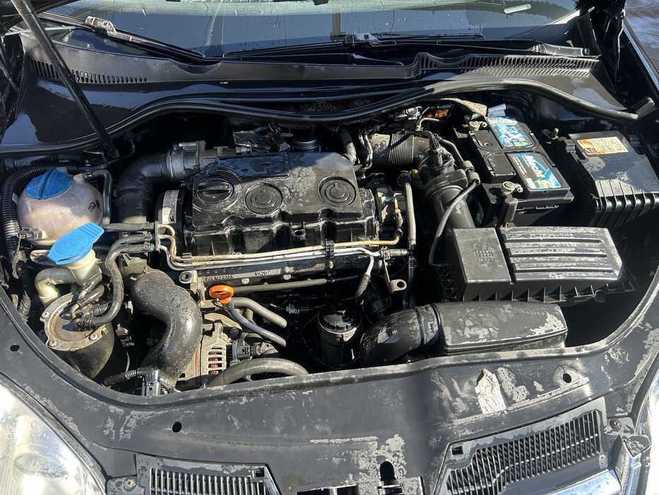Volkswagen Golf V