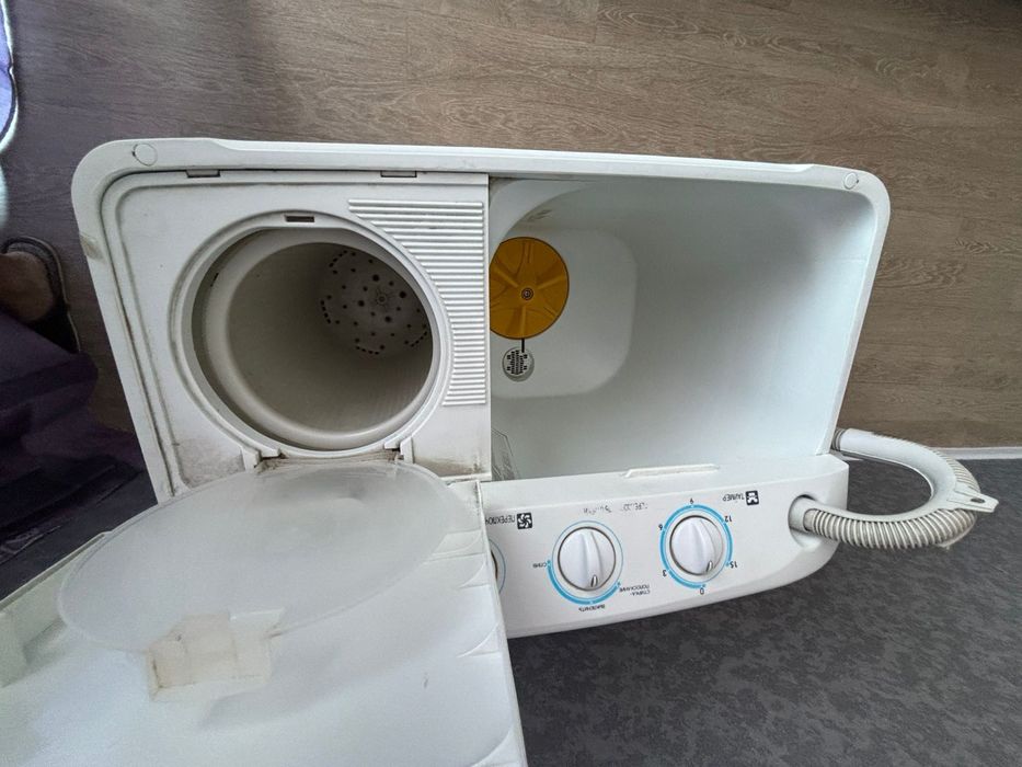 Продается Стиральная машинка полуавтомат