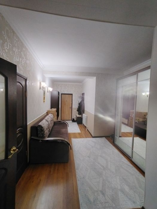 Продам 2к. квартиру на Батыс-2