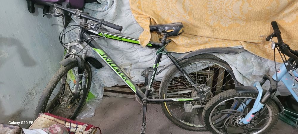Продаётся велосипеды. Цена за 2 штуки