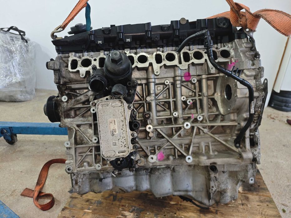 Dvigatel N57D30B