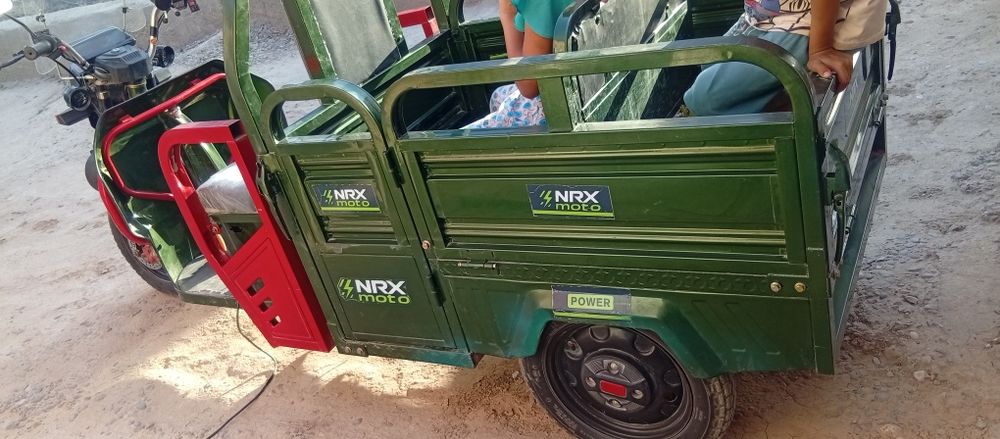 3 gʻildirakli skuter xolati edial