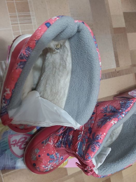 Продам детские сапожки!