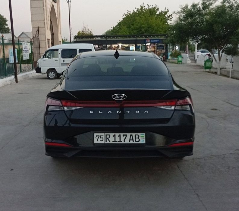 Elantra varyantga beriladi 60 mln so'm