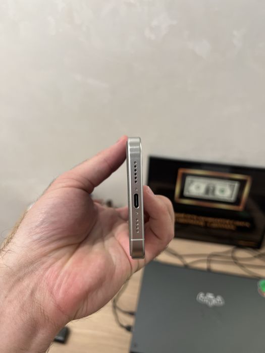 Iphone 15 pro max , 256 gb