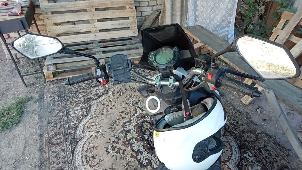 Продам скутор на полном ходу