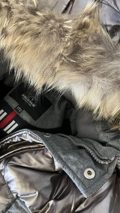 Женский пуховик, р. 44-46