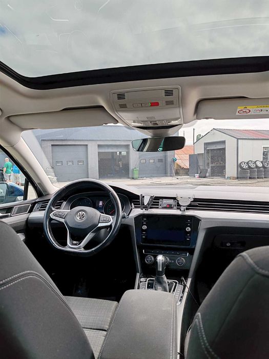 Volkswagent Passat B8 R-Line Variant DSG 2.0 TDI 2020
