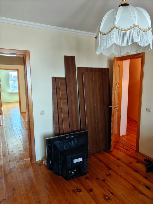 Продам 4ком квартиру район Достык мол