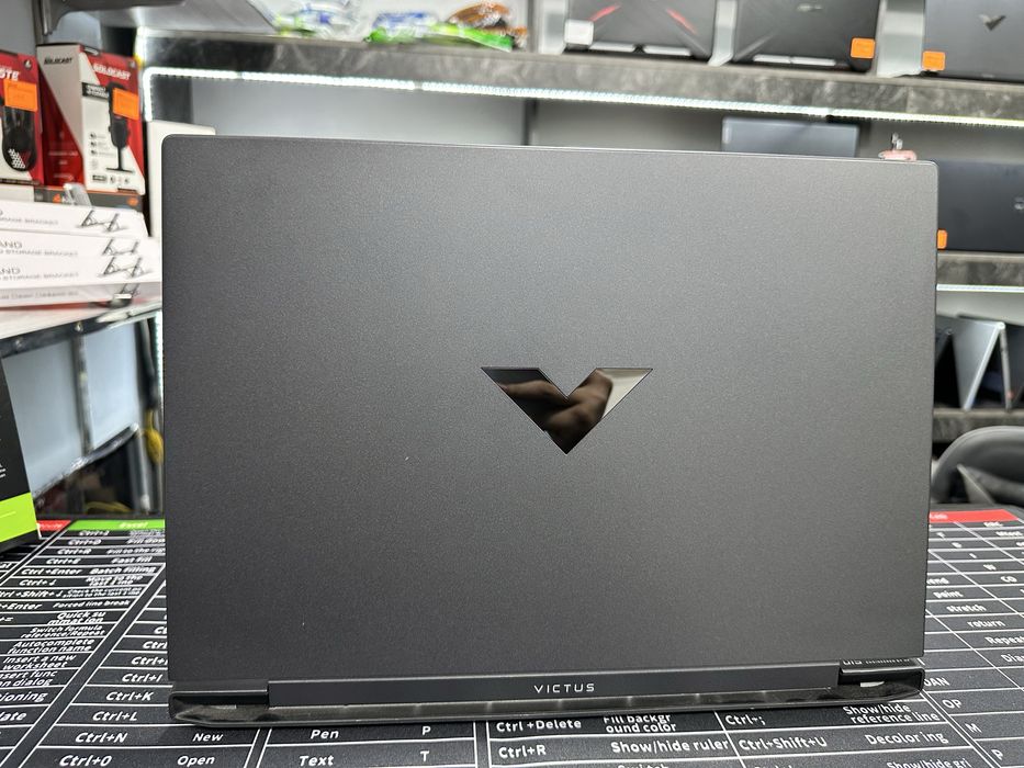 Мощный игравой ноутбук HP Victus i7-12650H RTX3050TI