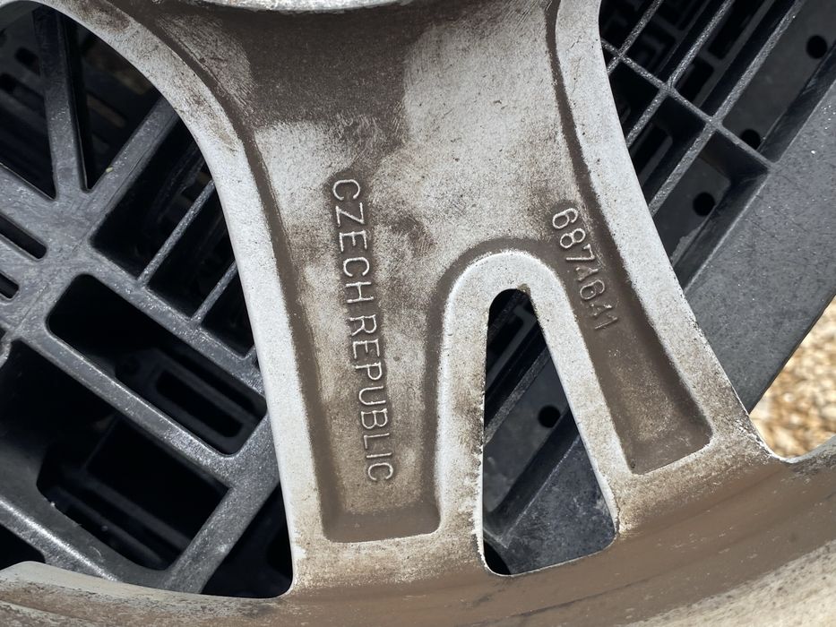 16 цола 5 х 112 мм Фолксваген , Ауди , VW , Audi