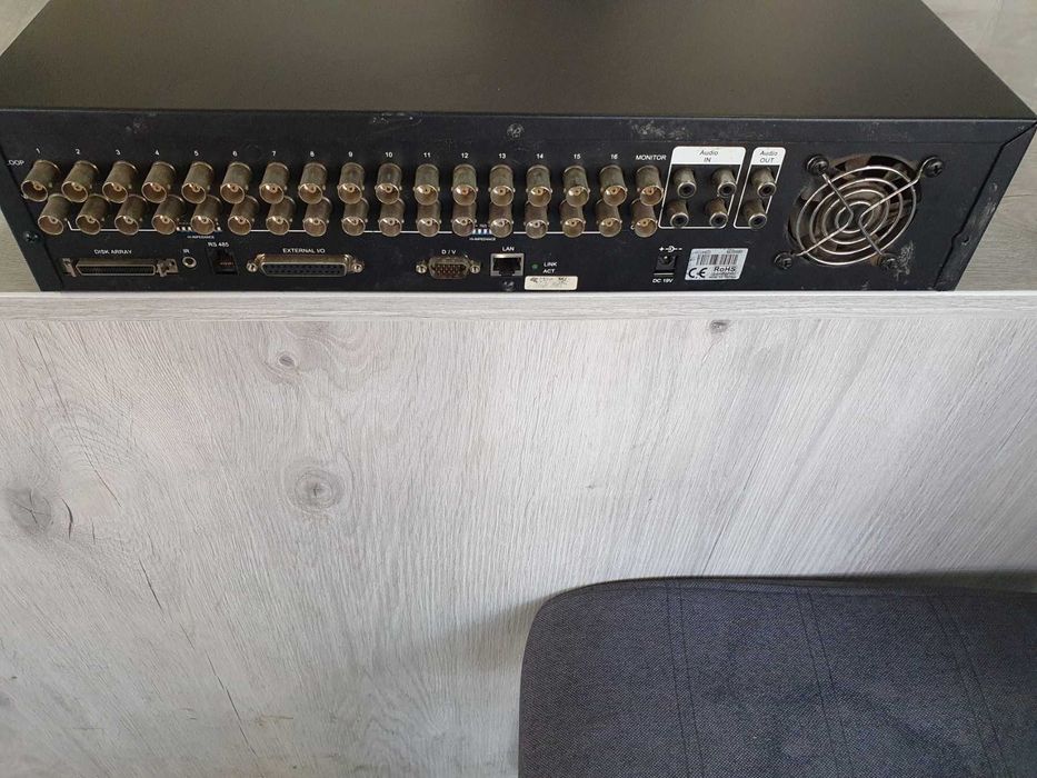 DVR Avtech digiguard DG1648 16CH Network DVR MPEG 4 DVD/USB/IR 750GB