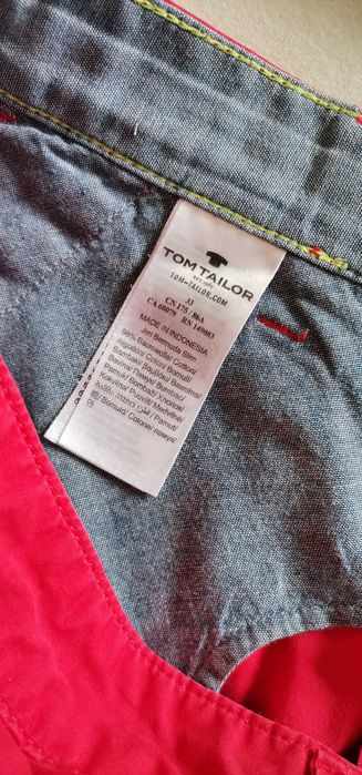 Pantaloni scurți bermude Tom Tailor Slim Jim rosii marimea 33