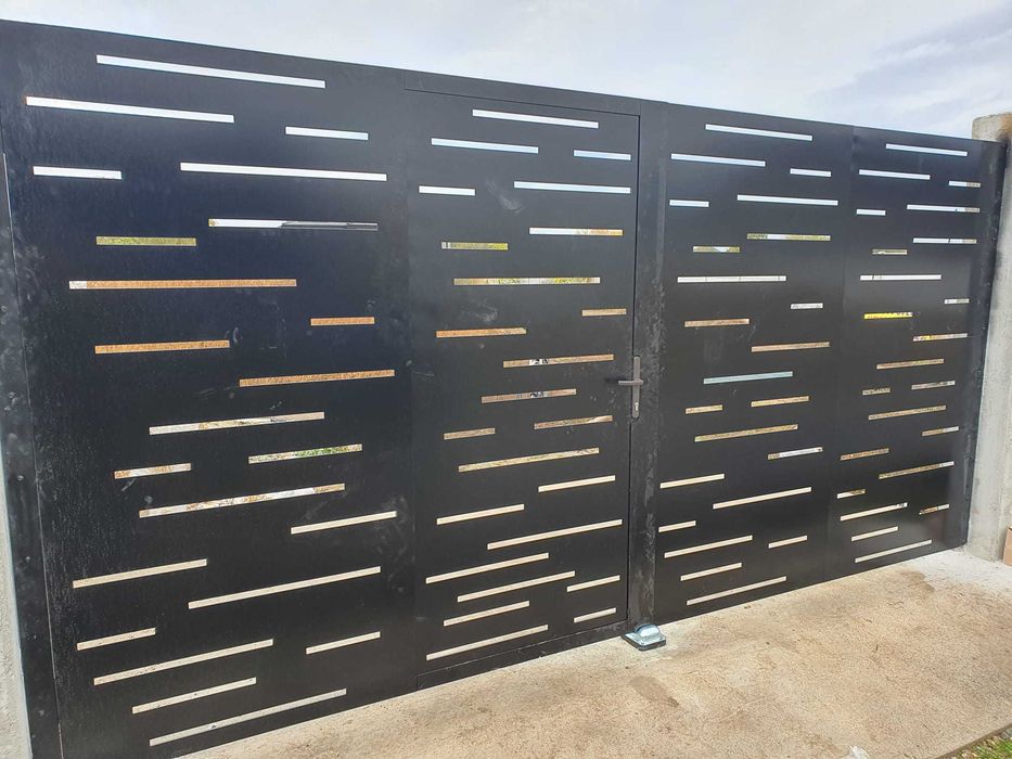 Poarta din tablă decupata CNC