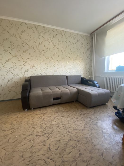Продам диван угловой