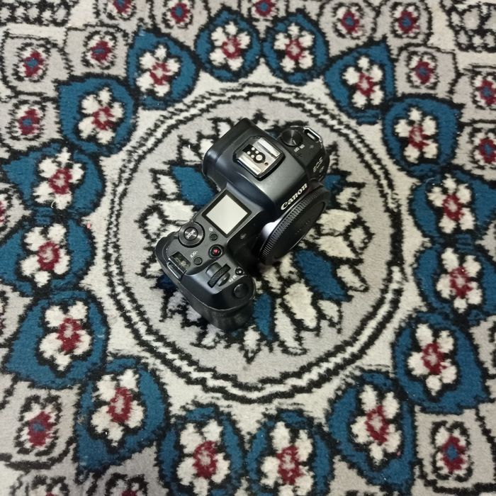 Canon R Body sotiladi