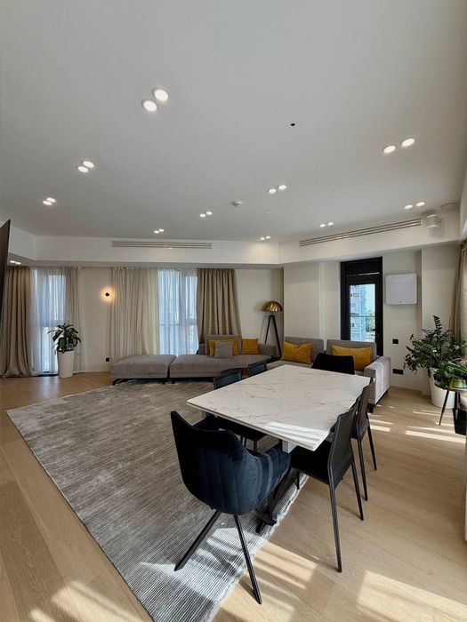 Akay City Продается 5 комнатная квартира ремонт Дархан К.Ниязова