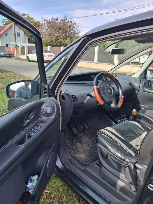 Renault Espace 2.0 dCi | Plafon Panoramic | 7 Locuri / Foarte Spațioasă | Stare Bună Cash sau Variante