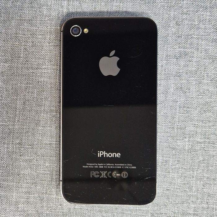 IPhone 4 / 4S за части