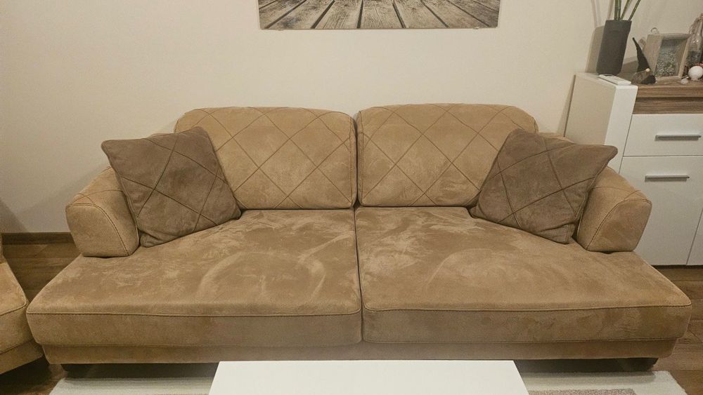 Разтегателен диван с фотьойл