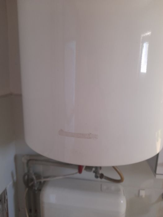 Vand boiler ariston 100 litri