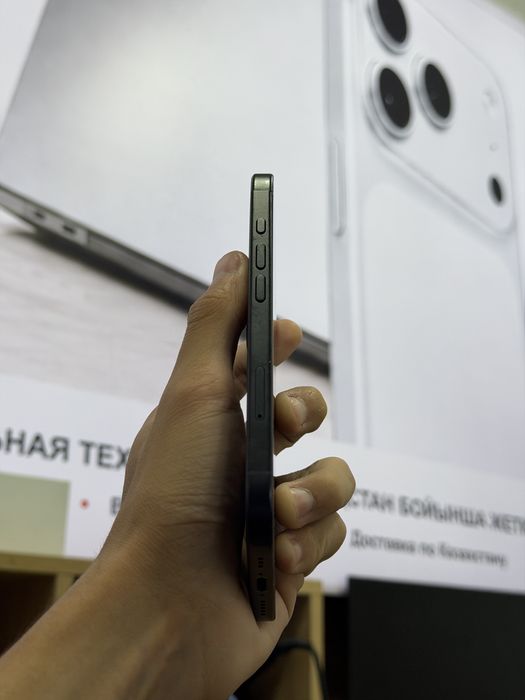 Продам Iphone 16 128GB 90%