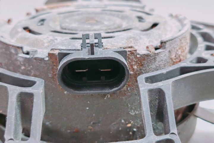 Electroventilator racire 69407053 / 8206011500 Fiat Doblo prima gener