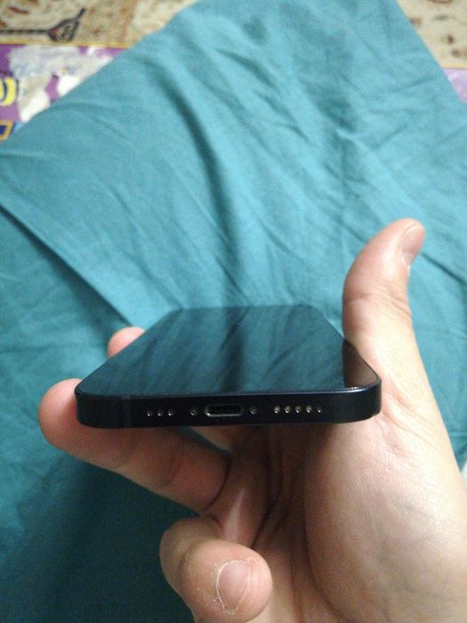 IPhone 12 64 gb в хорошем состоянии