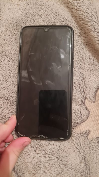 смартфон vivo 1902