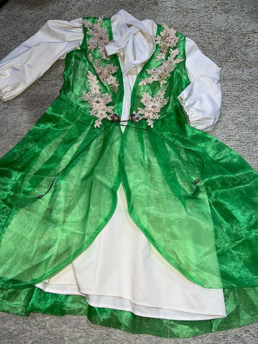 Продается навионалные платье чапаны для невесты