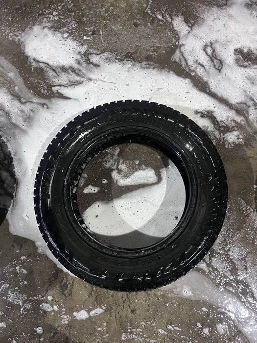 Резина ЗИМА PIRELLI 185/65/15
