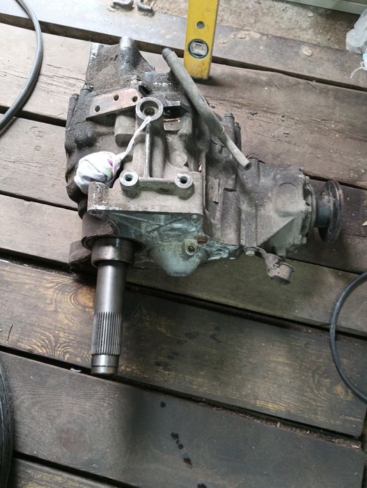 Продам раздатку от Ниссан примера