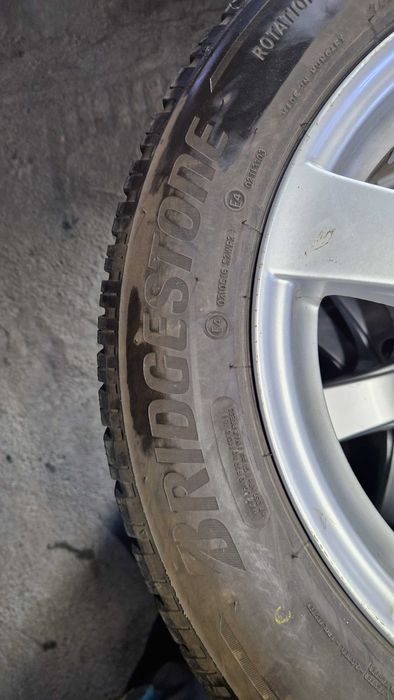 Dacia,KIA,ХЮНДАй джанти със зимни гуми 205/60/16 6,5J  ET48  5×115