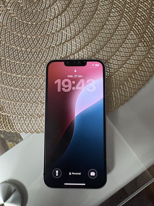 Iphone 14……………,,