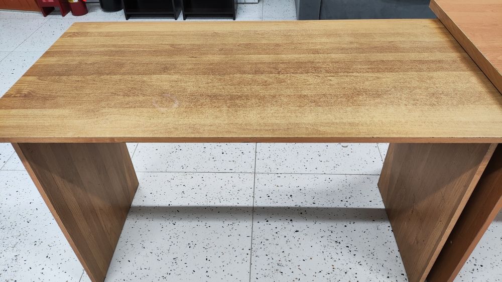 Столы офисные 4 штуки