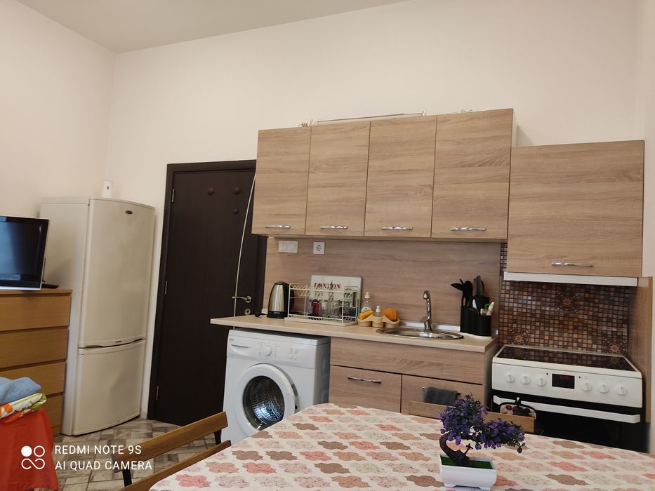 Нощувки в центъра на Бургас и до морската градина