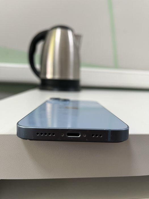 Продам айфон в отличном состояний либо обмен