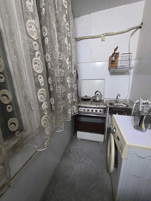 3 Продам квартиру Буз 1 ,буз базар ,буюк ипак йули