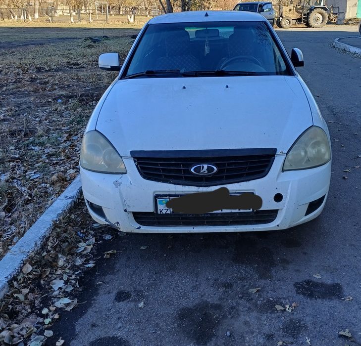 Продам машину приора