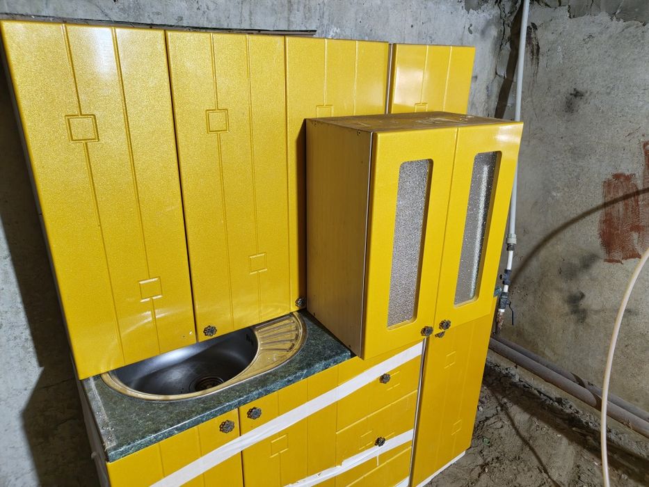 Продам кухонный гарнитур