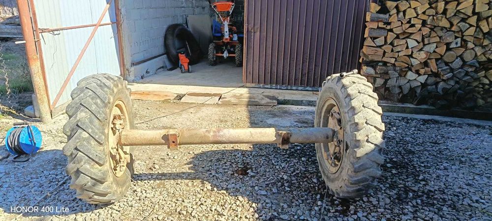 Vand 2punti,remorcă