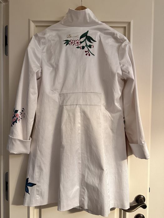 Trenci Desigual marimea 44